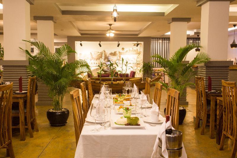Double Leaf Boutique Hotel Phnom Penh Eksteriør billede