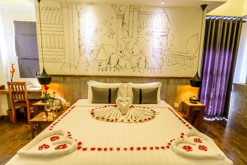 Double Leaf Boutique Hotel Phnom Penh Eksteriør billede